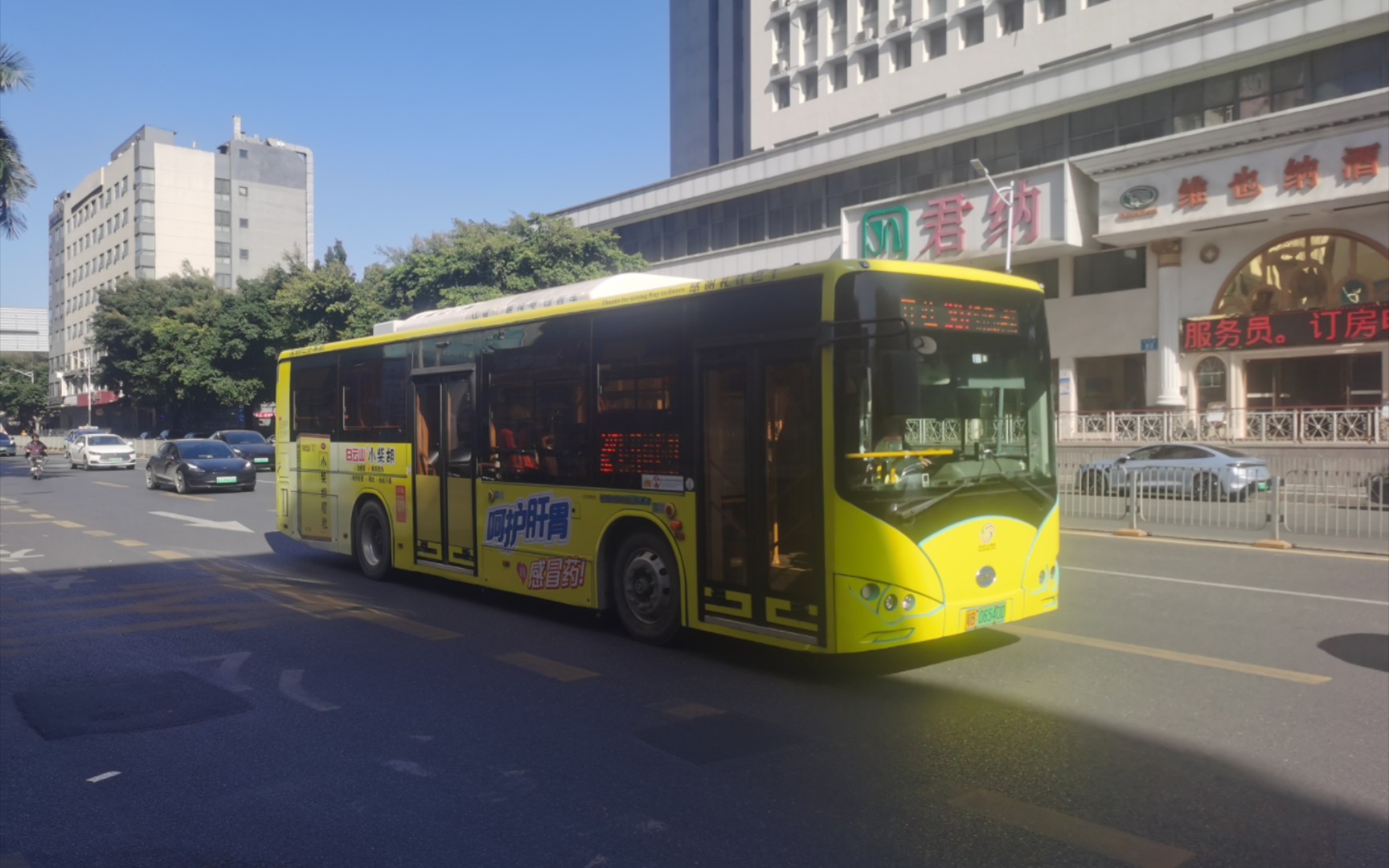 深圳巴士集团307路(金城大厦-荣超花园)比亚迪ck6100lgev2(k8)后排