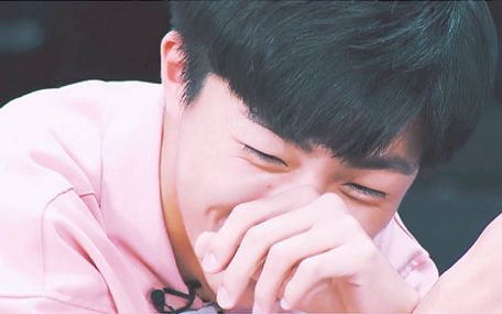 【陈立农】《女孩》偶练初舞台_哔哩哔哩_bilibili