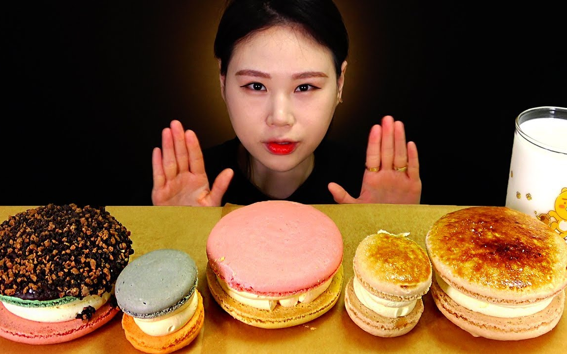 吃播剪说话fran卡妹自带圣光哈哈巨型马卡龙建议看加速奶油马卡龙黄