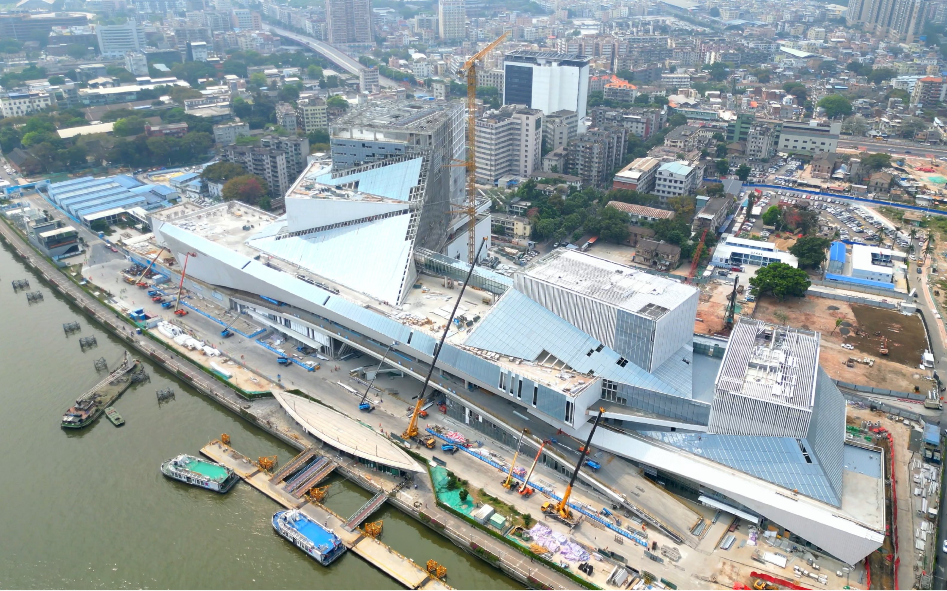 芳村 白鹅潭商圈