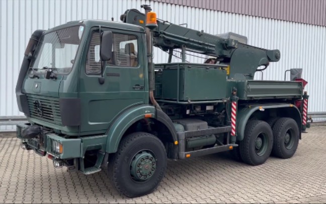 奔驰ng2628 6x6军用救援车