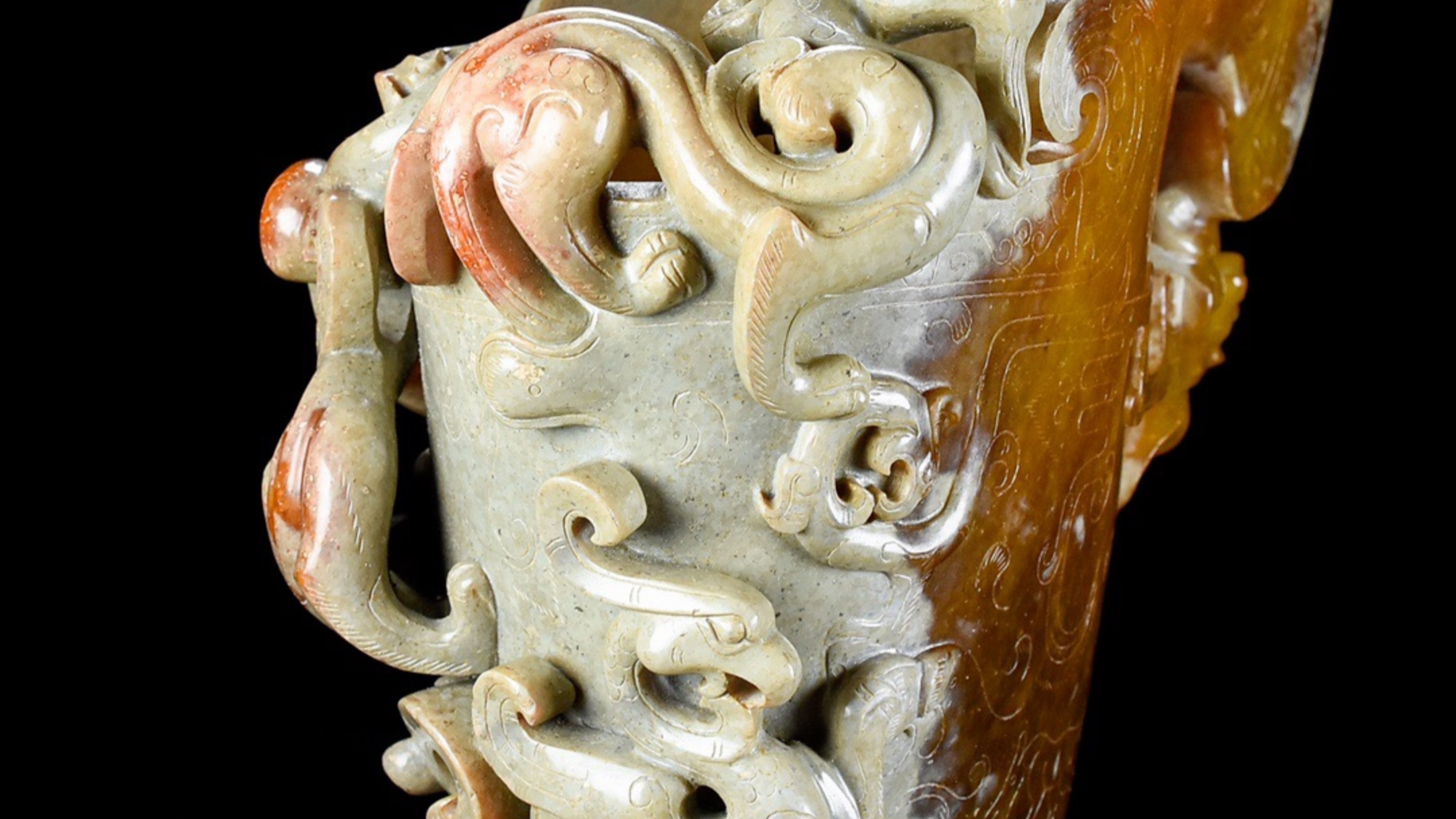 古玉老玉和田玉 角型螭龙杯