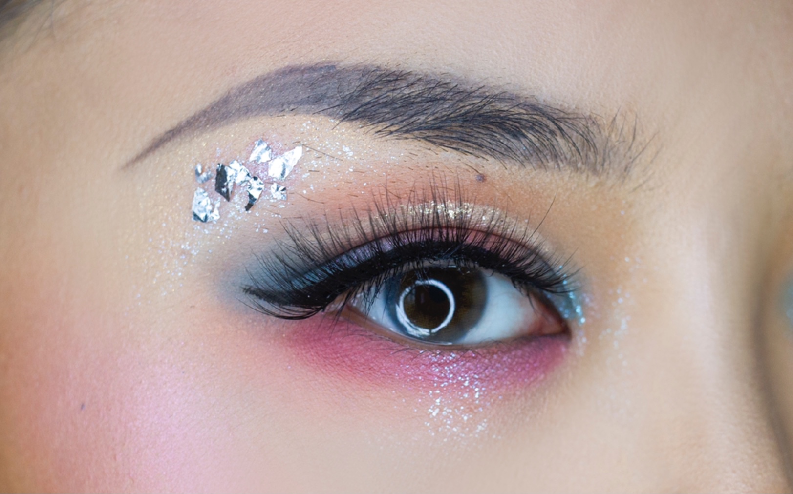 【留学生的美妆】夏日轻欧美系妆容|prunus persi|请接收甜蜜攻势吧