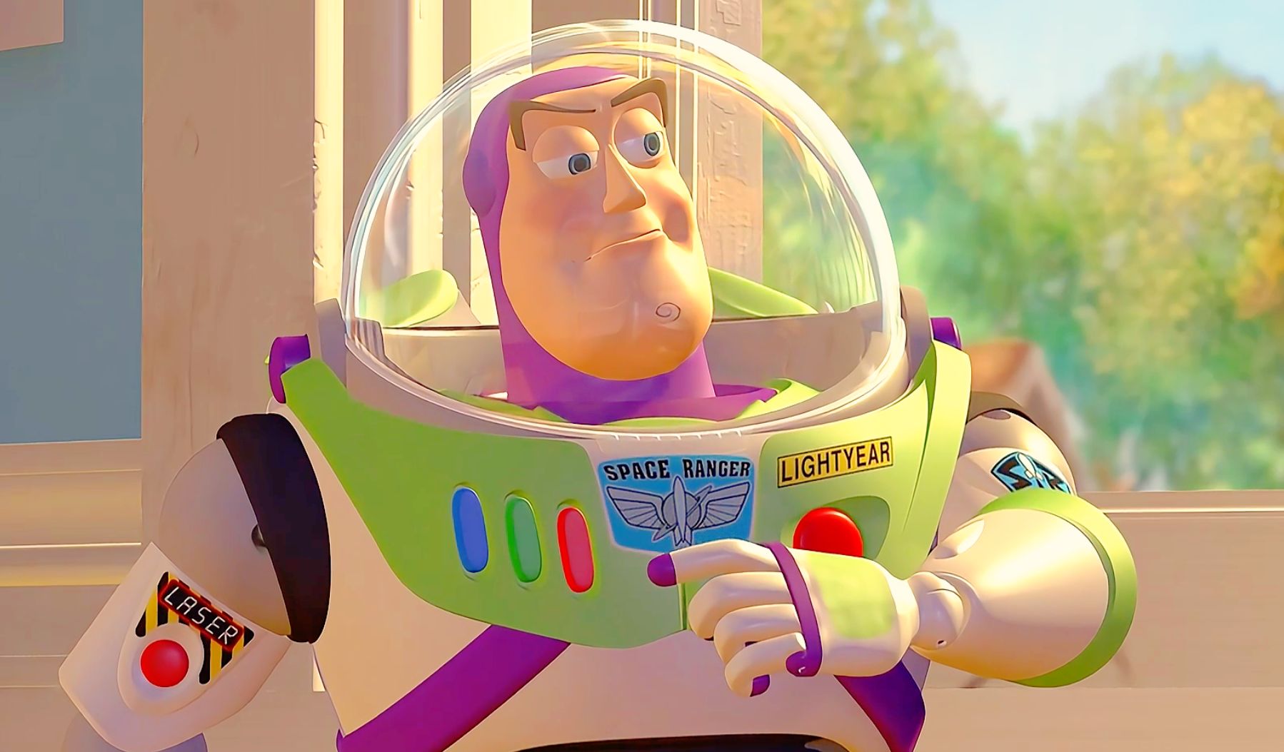 大家好:我是你们的新朋友巴斯光年《玩具总动员》