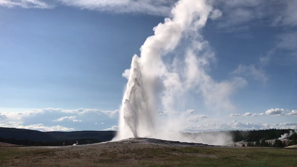 火山喷泉_哔哩哔哩_bilibili