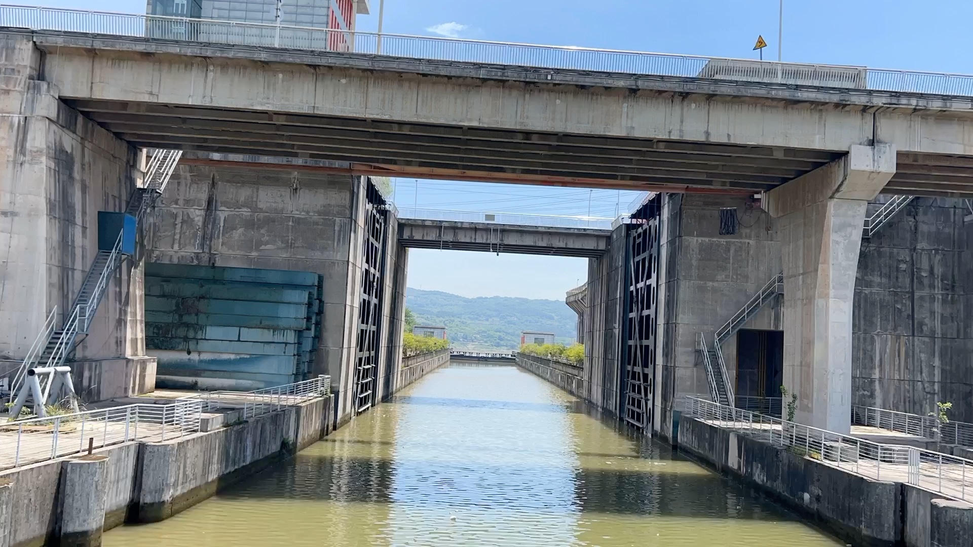 20220504草街电站过船闸