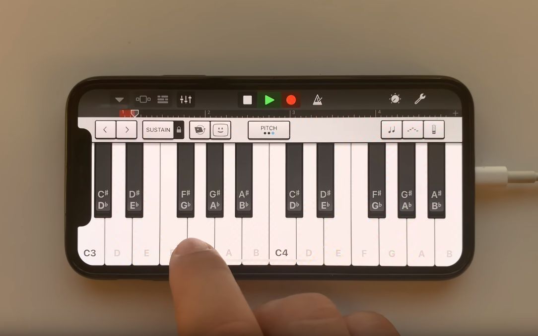 [图]GarageBand iOS应用程序入门乐器设置，手机也能玩转音乐啦！