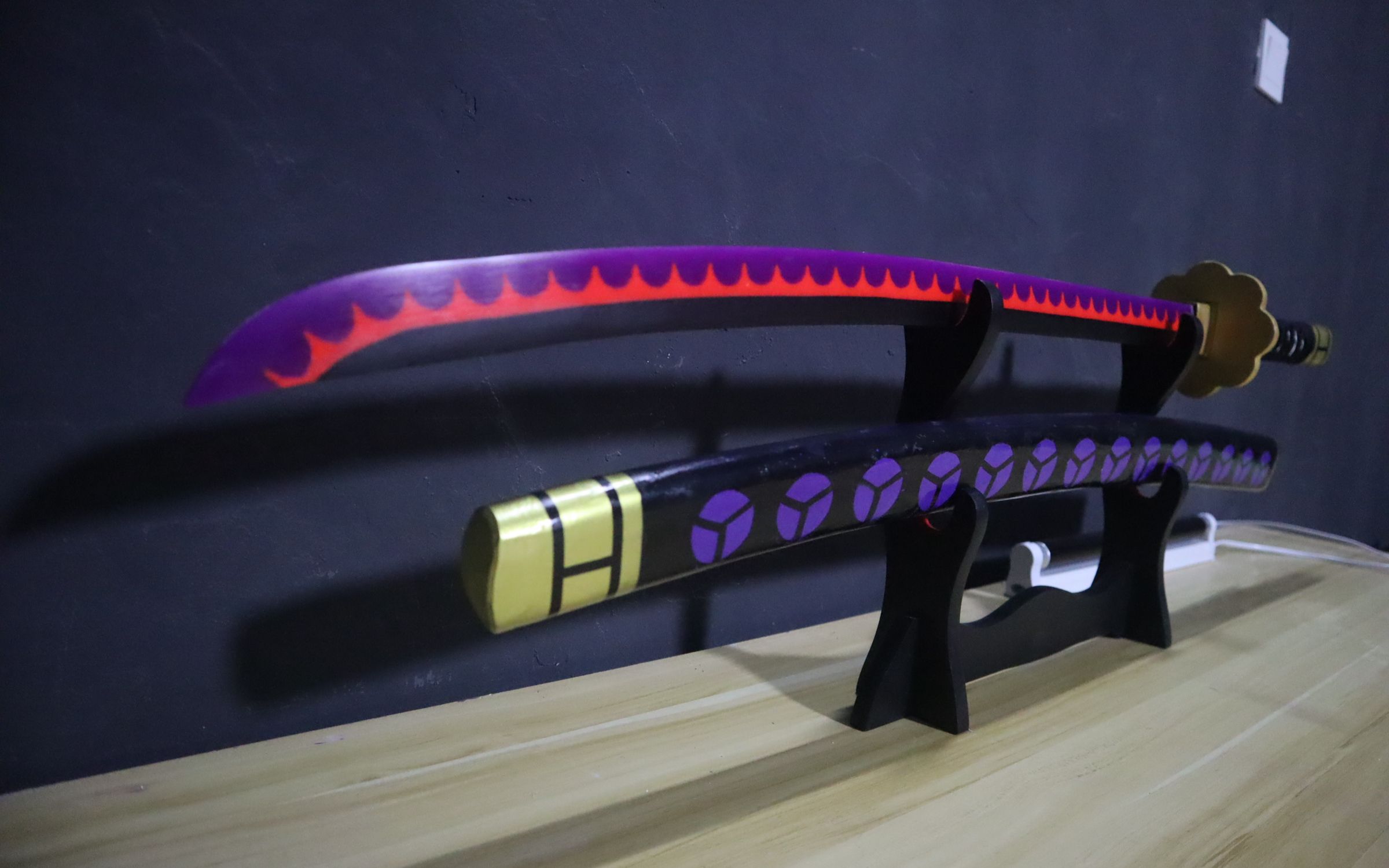 还愿edg送水友一把简单制作的黑刀秋水做的不好望请见谅