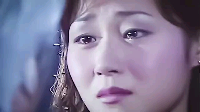 马小玲为况天佑大哭特哭法力没了只能有空写写日记