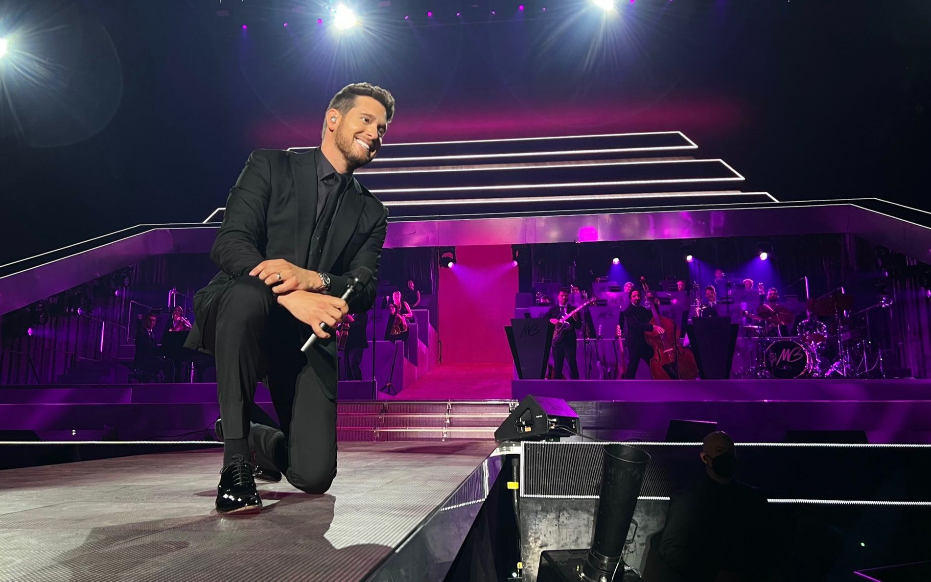 【michael bublé】bbc现场演唱-《drivers-license》