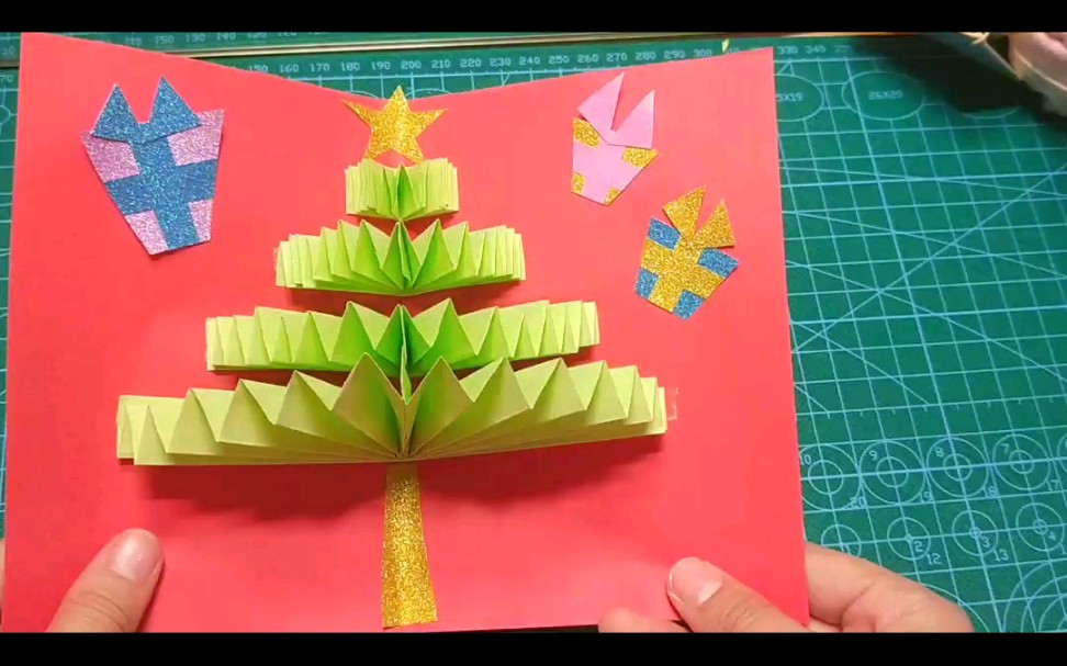 这个立体爱心贺卡太好看,打开发现是心动的感觉,七夕送它准没错