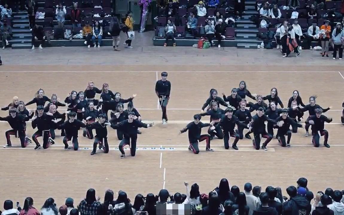 [图]【KPOP翻跳】锤子舞加BBoom BBoom蹦迪, 首尔学生这样玩【首尔综合艺术实用学校】【MOMOLAND】