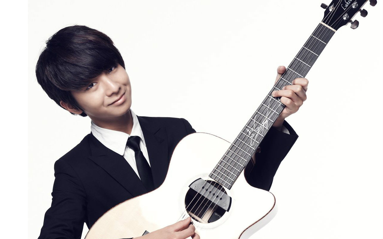 【乐器演奏】郑成河激情演奏(sungha jung) seventh 9 - sungha jung.