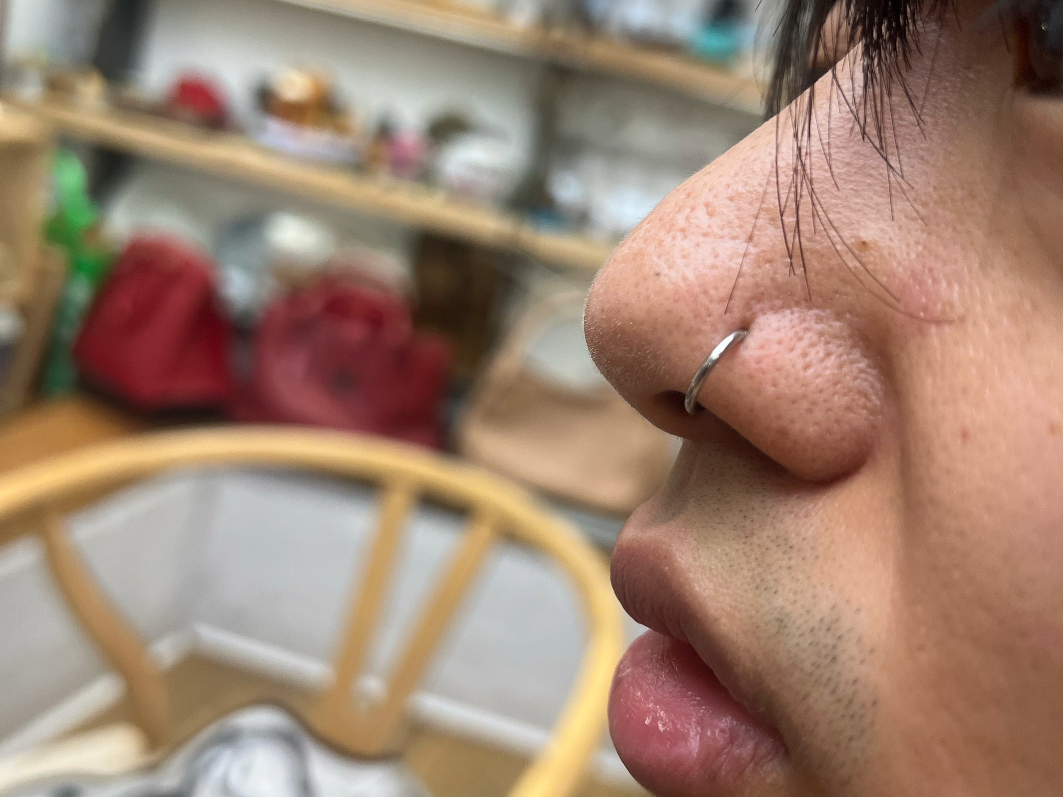 【男士鼻钉:一场关于「鼻尖美学」的潮流觉醒】#穿孔 #鼻钉 #鼻环