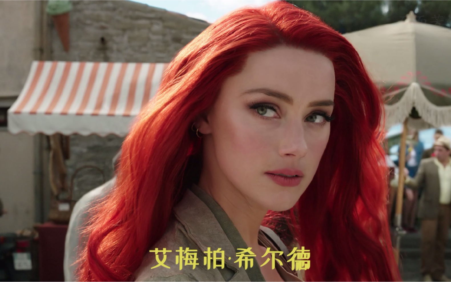 "海后"艾梅柏·希尔德的颜值变化,漂亮脸蛋和性感身材,十分有独立女性