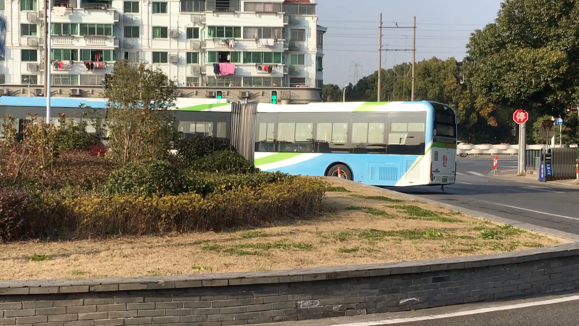 上海公交南团快线南桥汽车站出站实录(随拍)