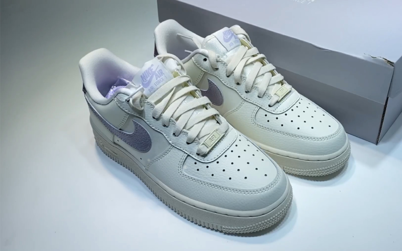 耐克 nike air force 1 low metallic purple 空军一号皮革米白金属紫