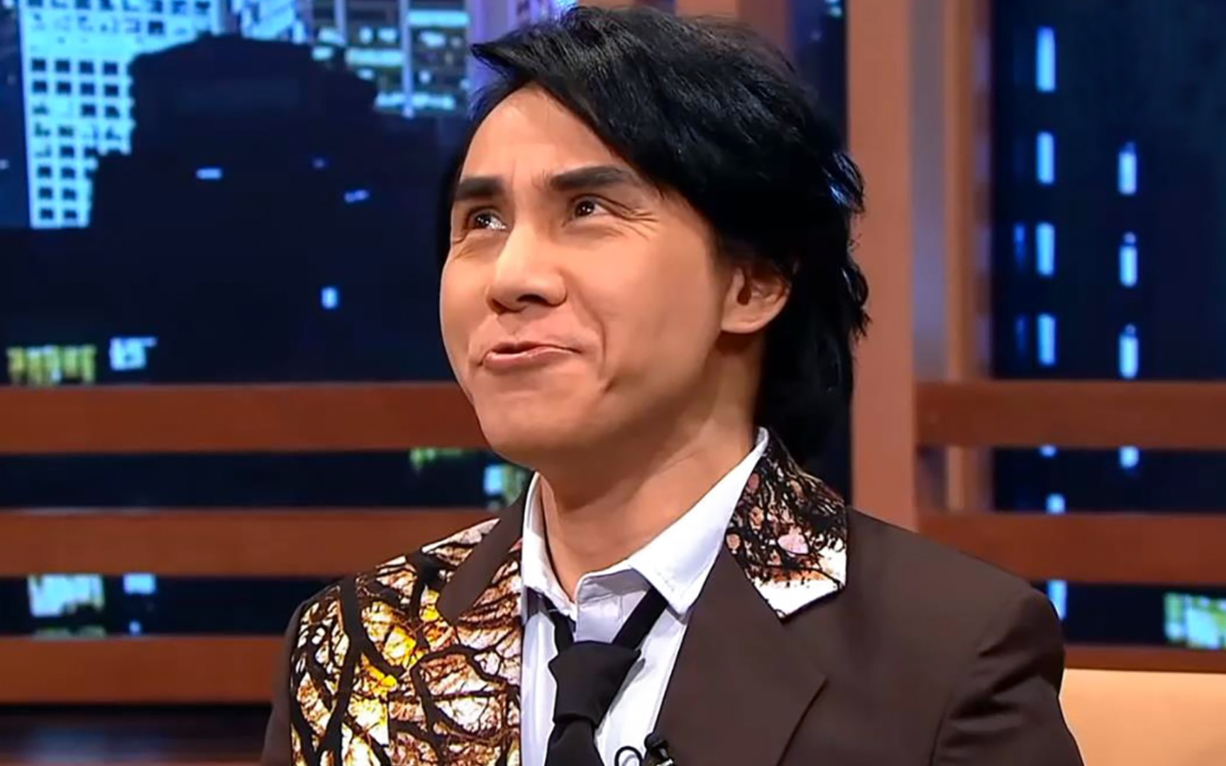 李思捷搞笑对口型,现场模仿玩坏黄凯芹_哔哩哔哩_bilibili