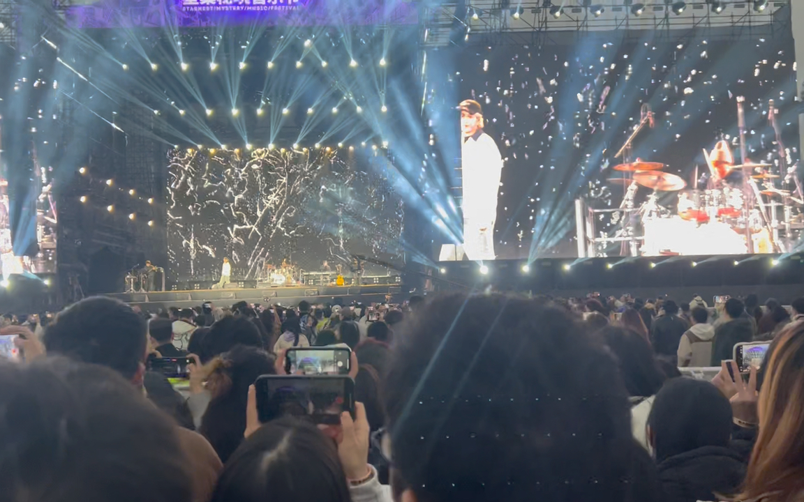 [沈以诚]《形容》