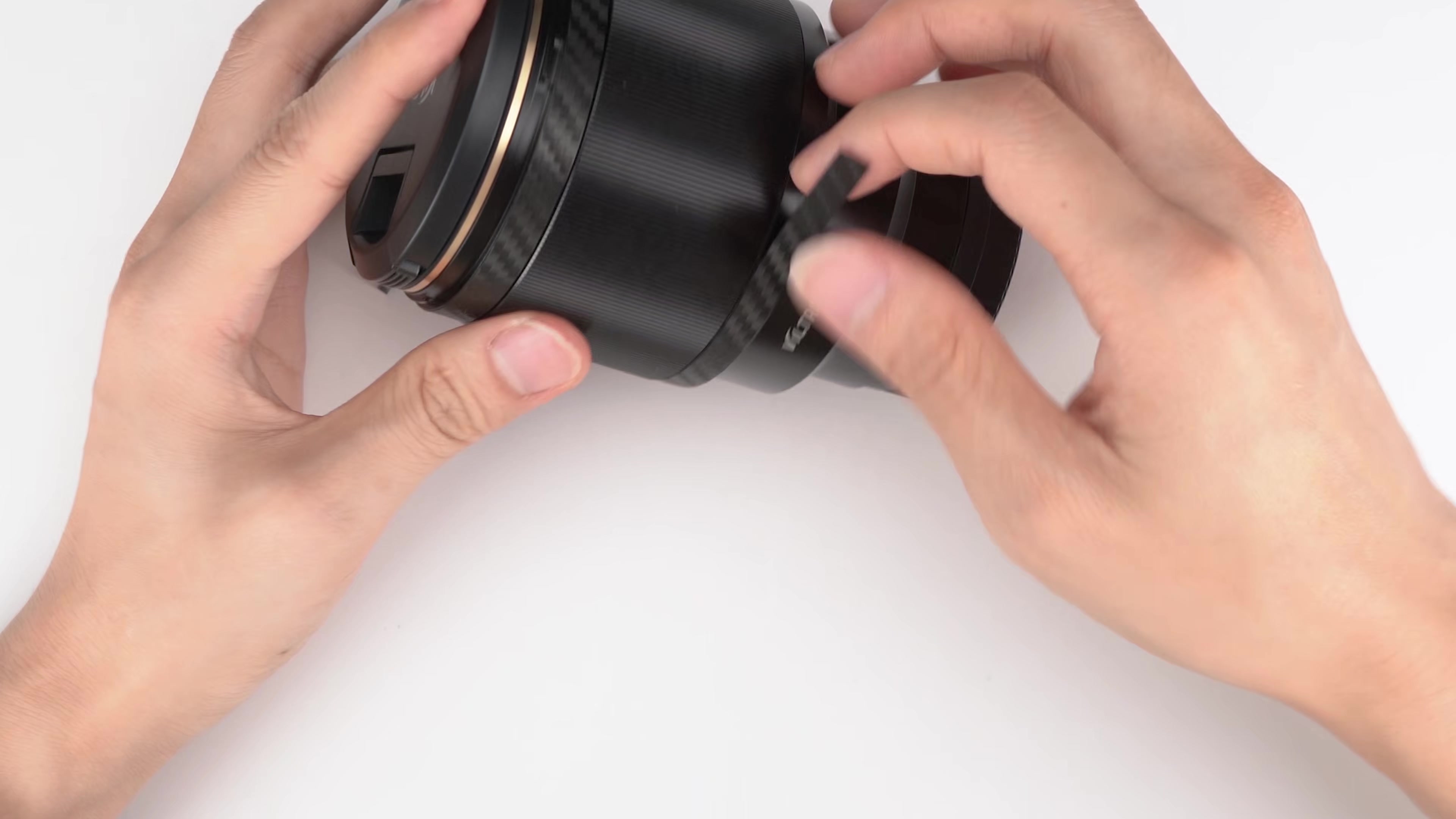 8xf二代贴膜教程 唯卓仕851.8富士口保护贴纸