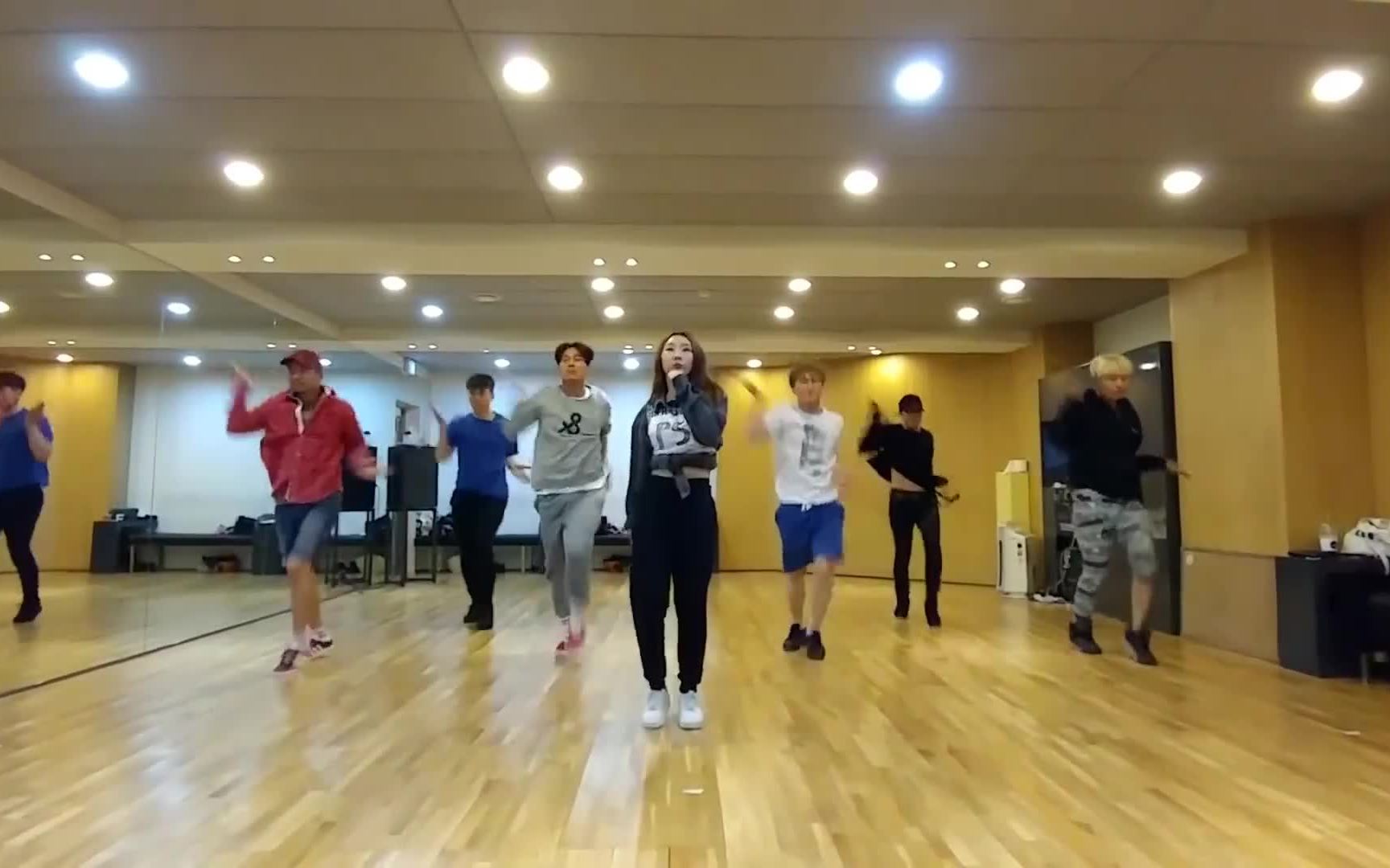 [图]PSY - NEW FACE (Dance Practice)练习室舞蹈版