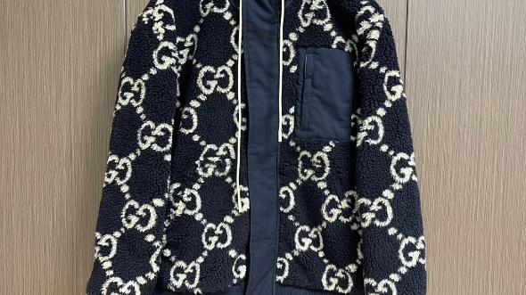 高仿巴宝莉bbr fw223双面穿格纹连帽夹克外套 防水拉链连帽夹克风衣!