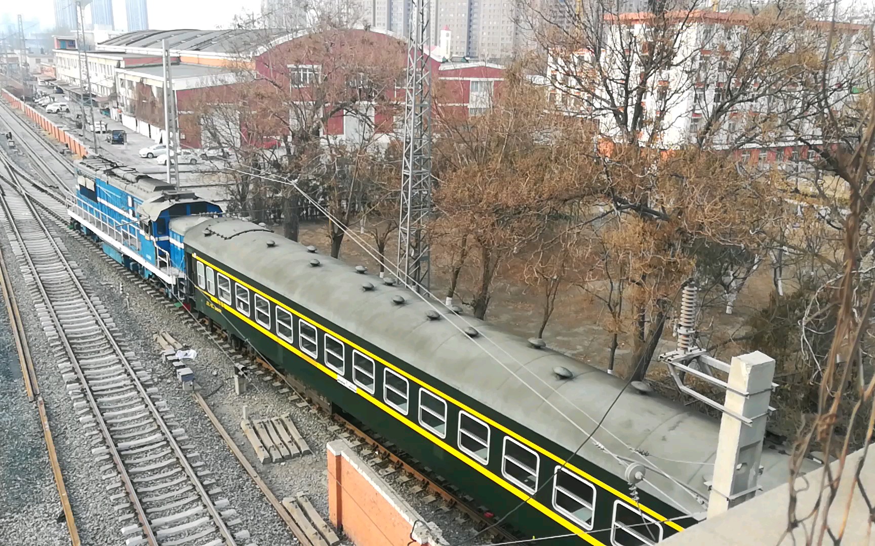 附挂原6451原色yw25b车底_哔哩哔哩_bilibili