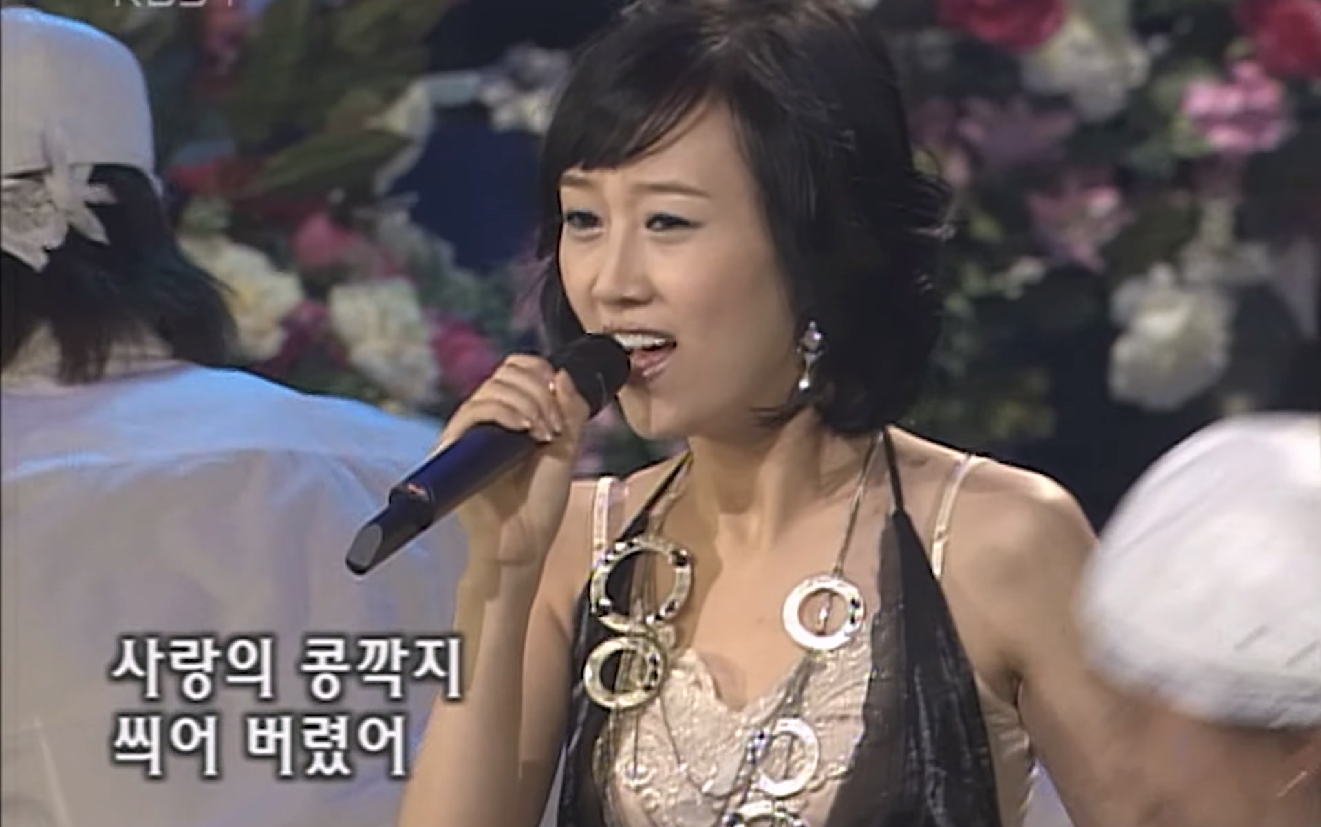 【超清画质】张润贞 - 豆荚 现场版 2006-06-25