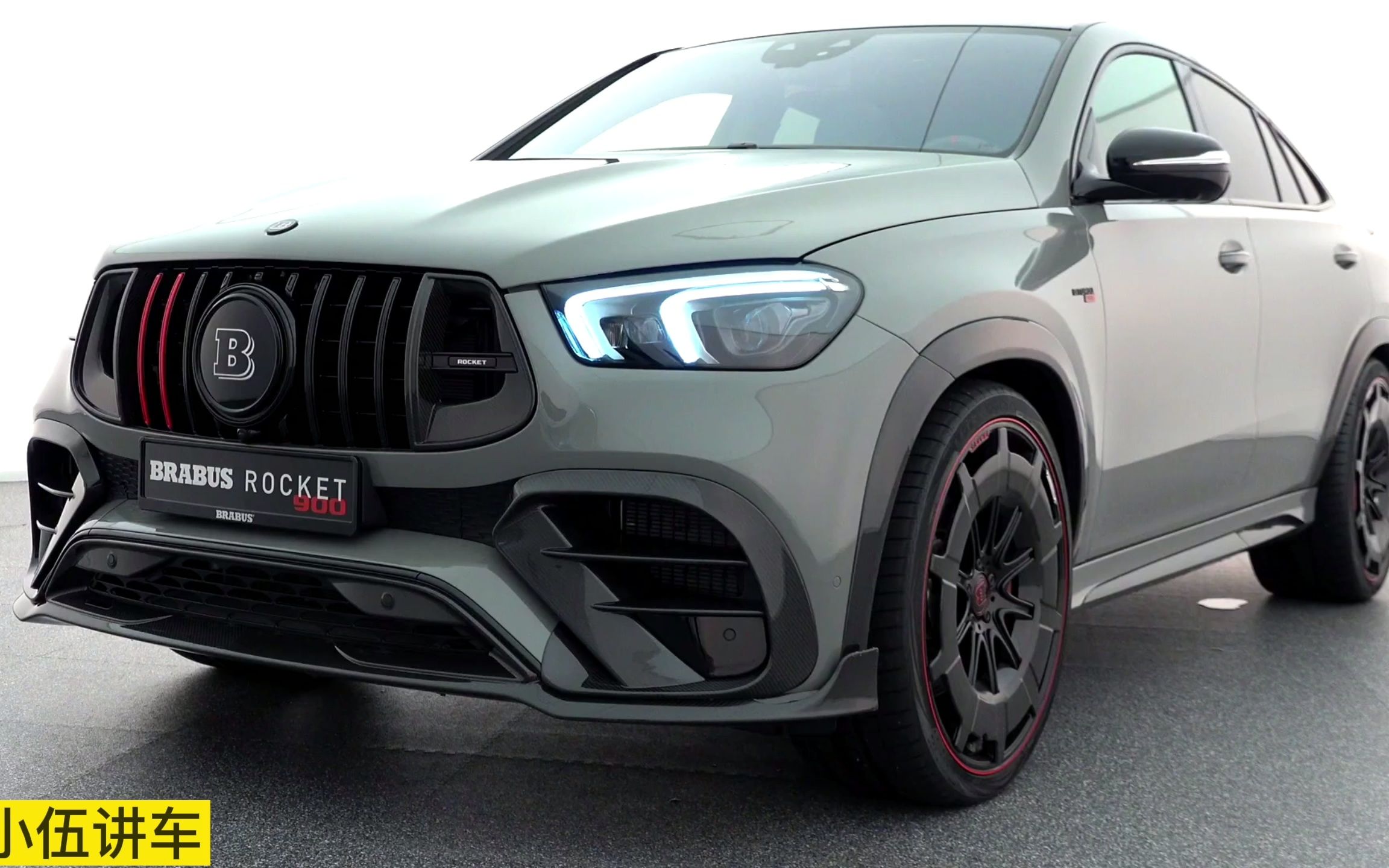 2022款巴博斯gle900双门轿跑,900匹马力3.2秒破百,落地超1500万