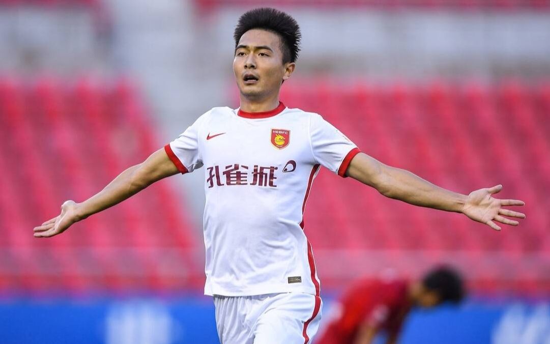 英雄出少年!00后球员张威包揽河北队全队五粒进球!