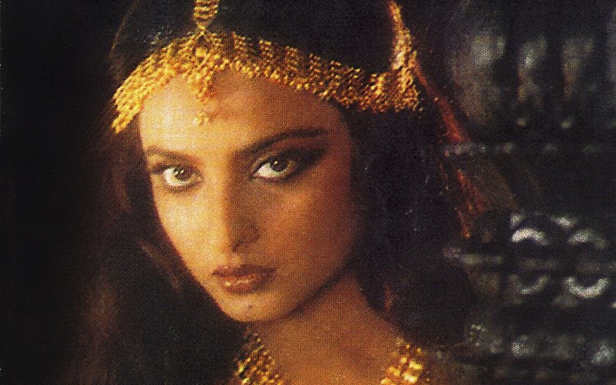 【印度电影】1984年电影《Utsav》Rekha ji 饰演的又是一位名妓 美的不可方物 必须要安利一下 .哔哩哔哩bilibili