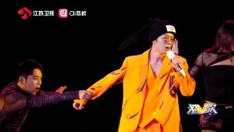 王栎鑫《把最后的温柔给邻居家的狗》超豁达！