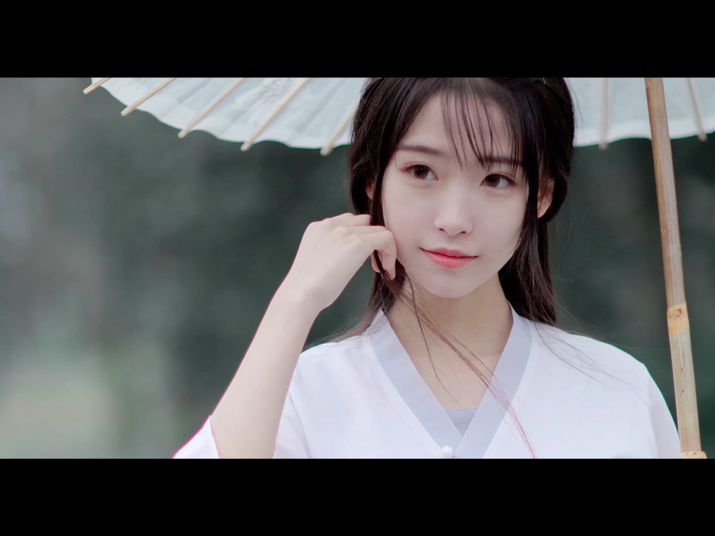 华服韵味,小姐姐汉服之美,演绎出古风国风的独特魅力