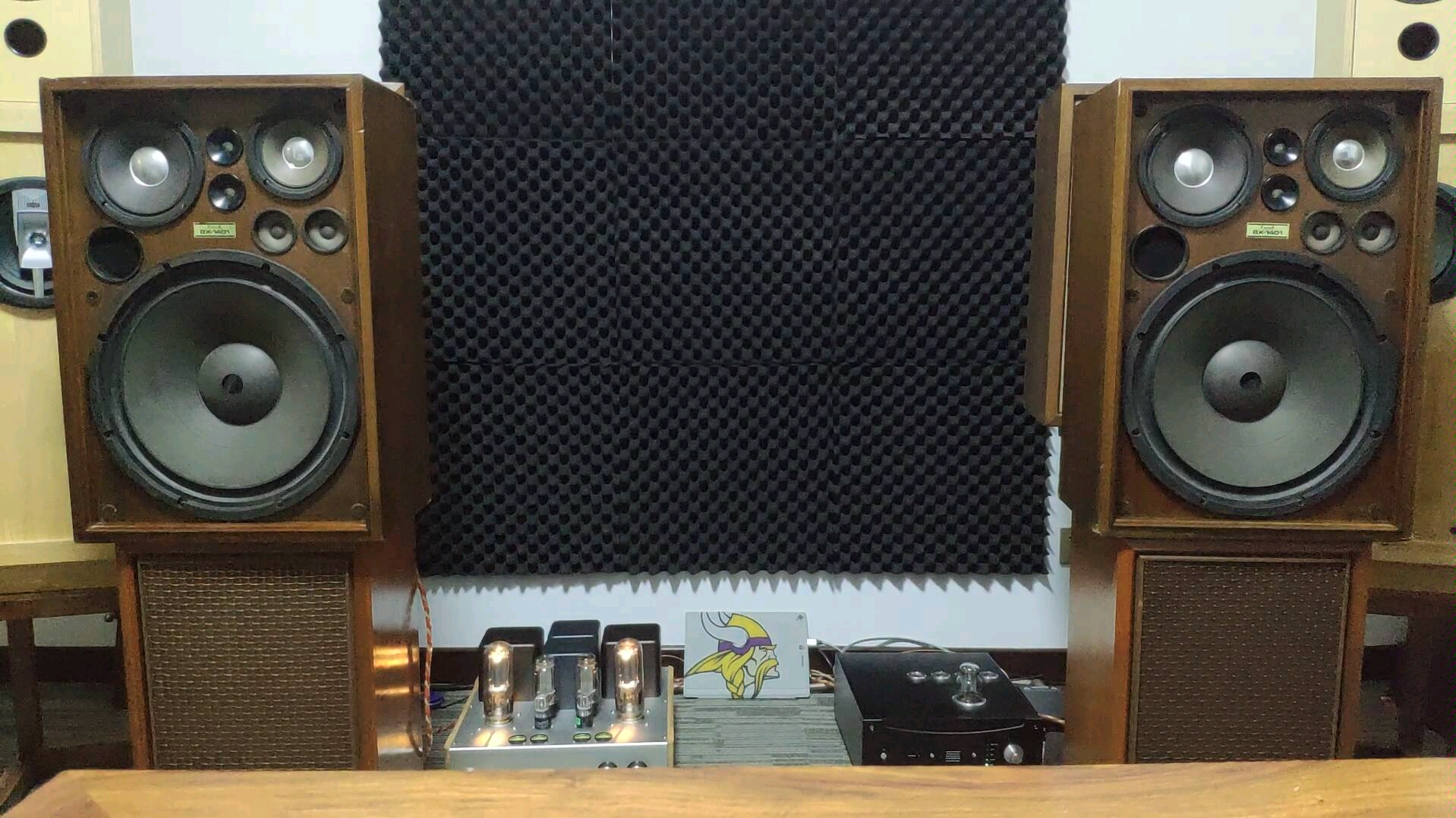 日本珊瑚公司1972年出品古董5分频7喇叭15寸音箱(1401)测试之:中文