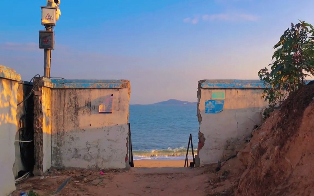 [图]“浪漫的不一定是夏天 而是有你的夏天”