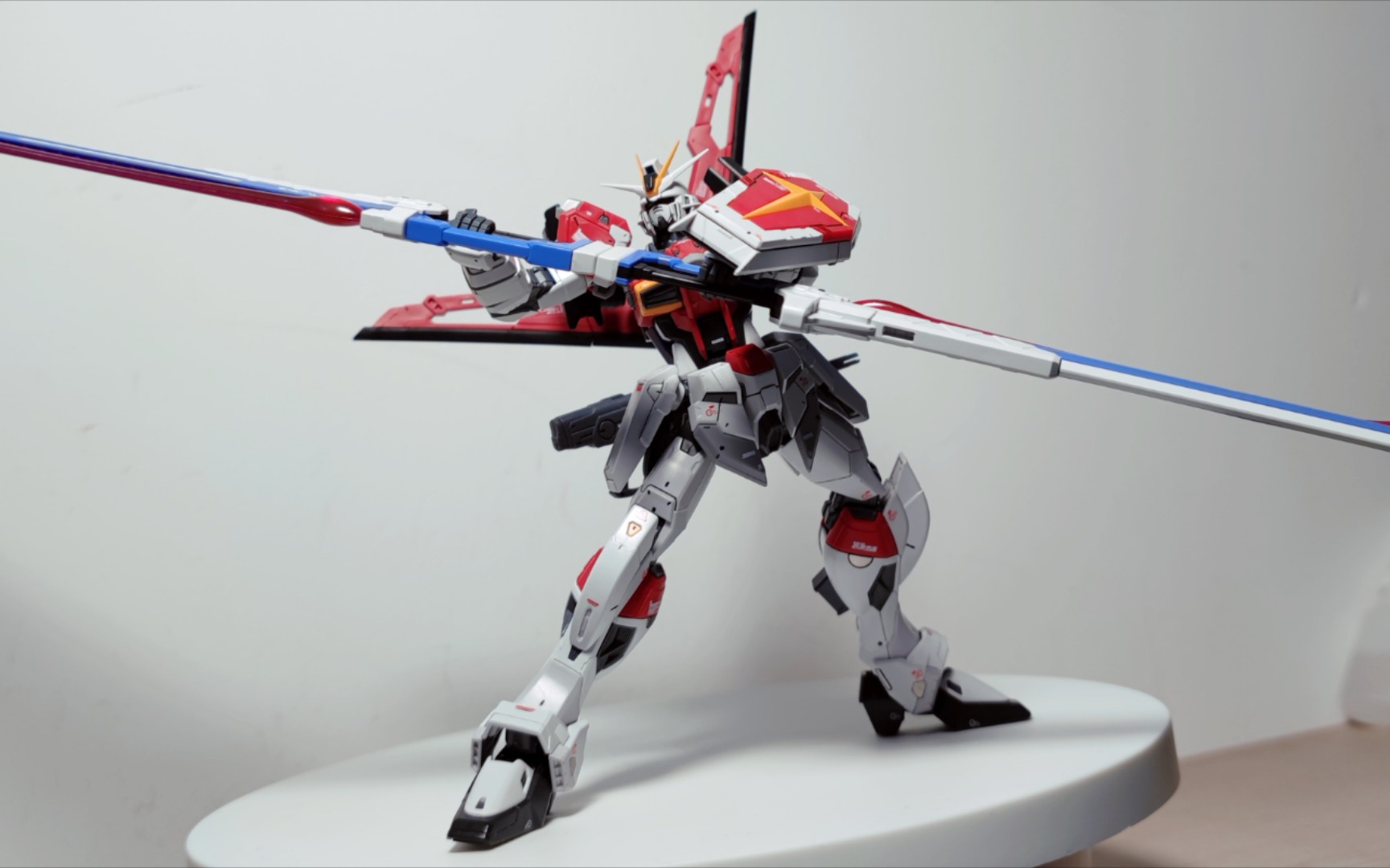 万代 rg 剑装脉冲 拼装视频01