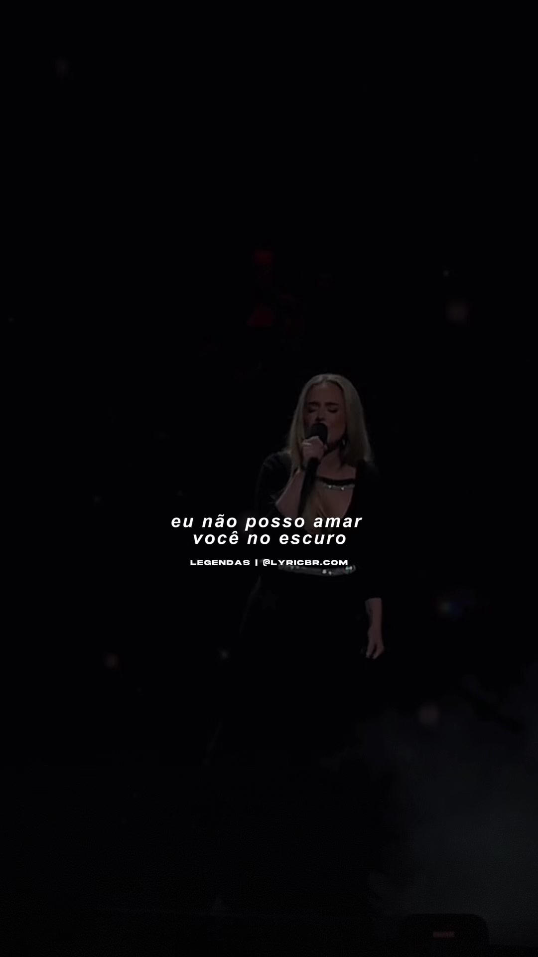 阿黛尔; 黑暗中的爱 | 04 00 o