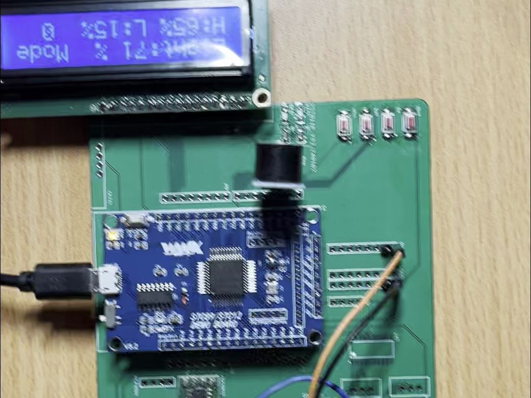 单片机毕设实物051—基于51单片机的光强检测系统—实物功能演示