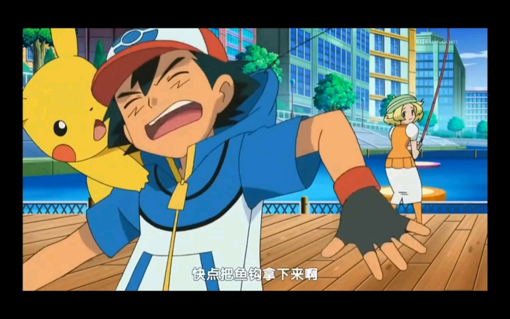 精灵宝可梦 白露甩钓竿把小智给勾住了当成鱼钓了