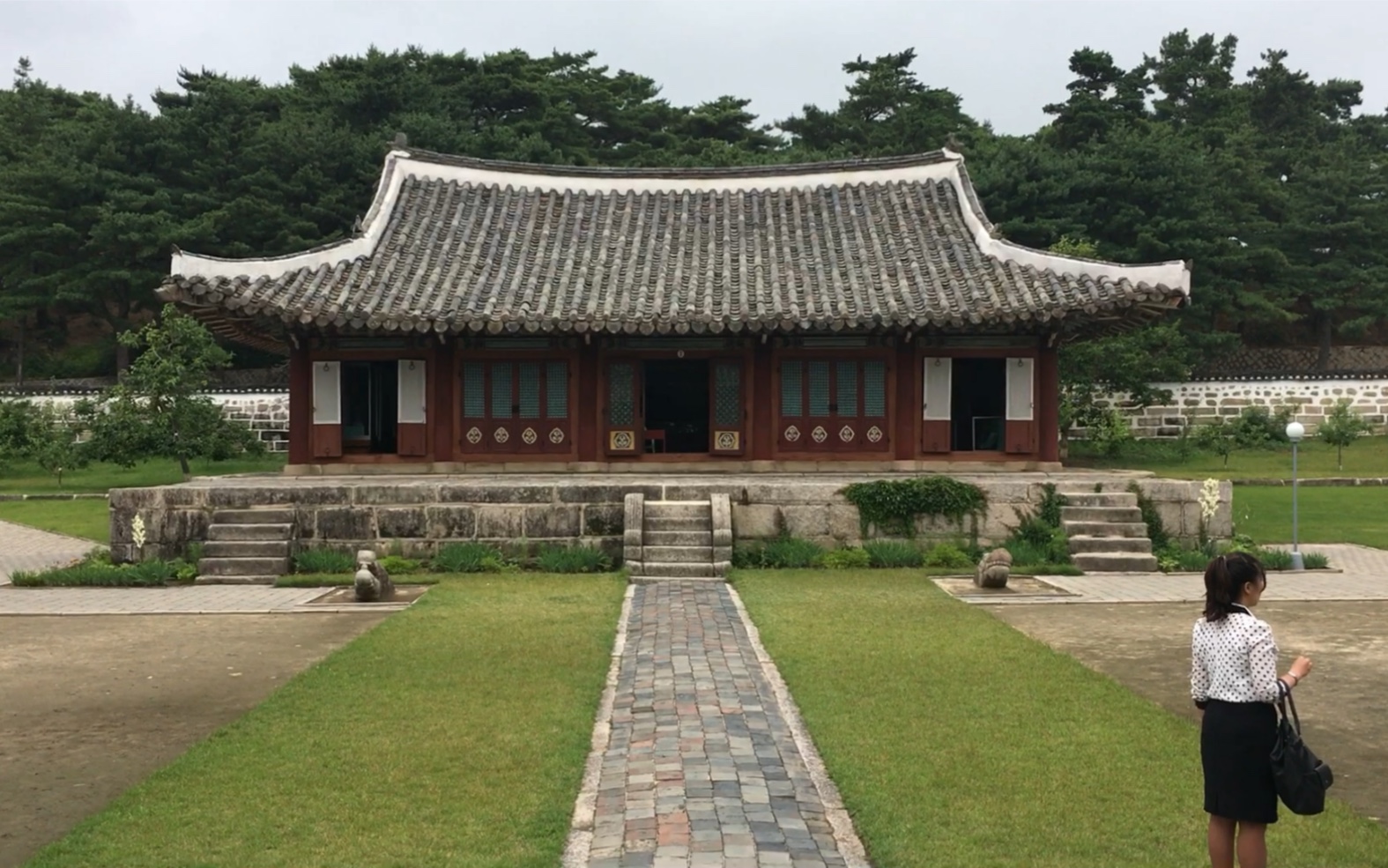 朝鲜开城高丽成均馆11世纪建的学府现在是朝鲜最大的博物馆