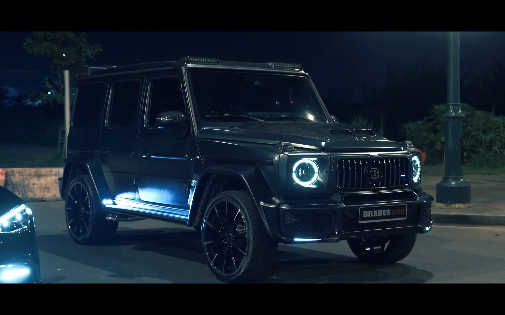 奔驰巴博斯brabus 带来的压迫感