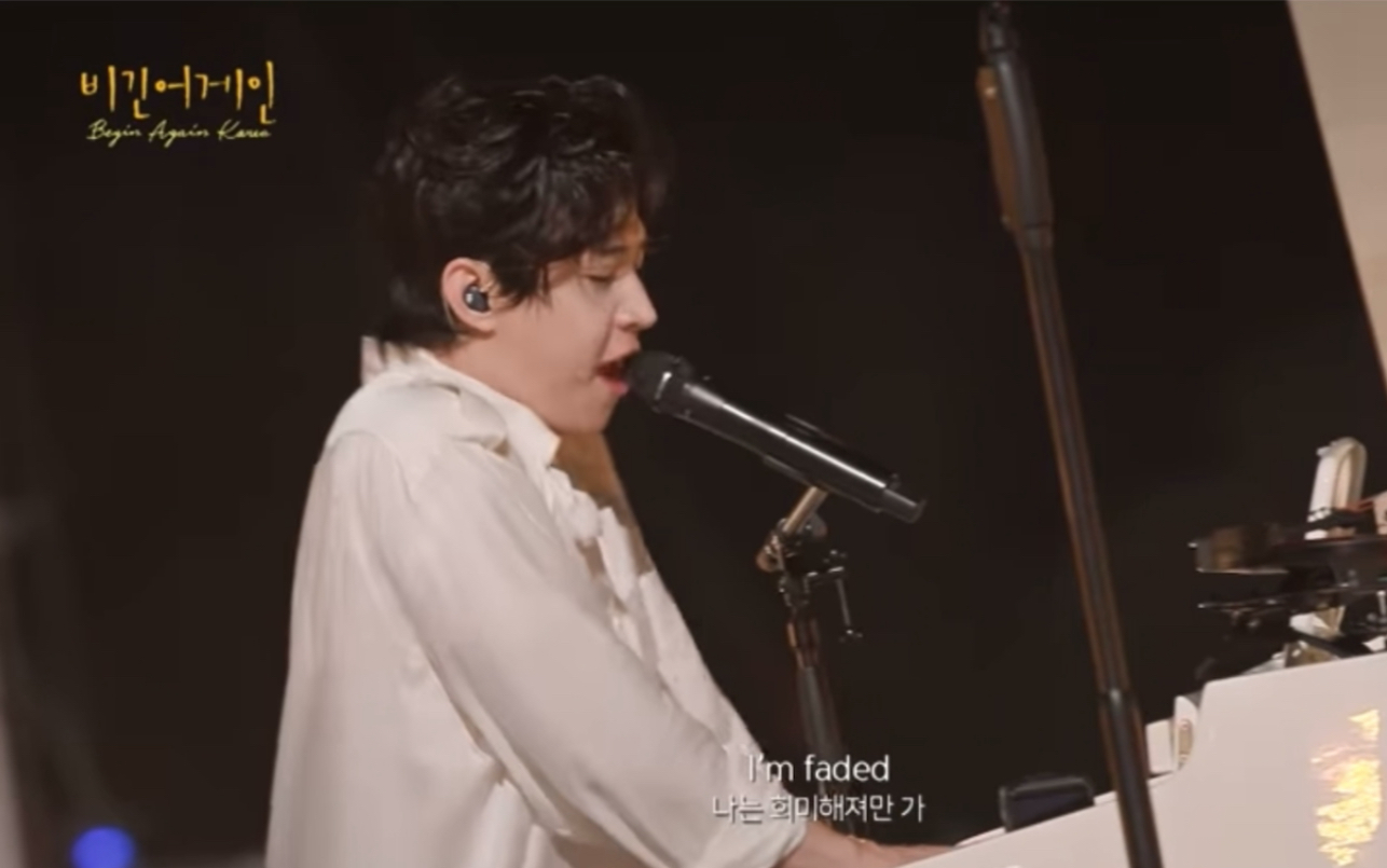 活动作品henry刘宪华一人双钢琴演奏faded神级现场帅炸了