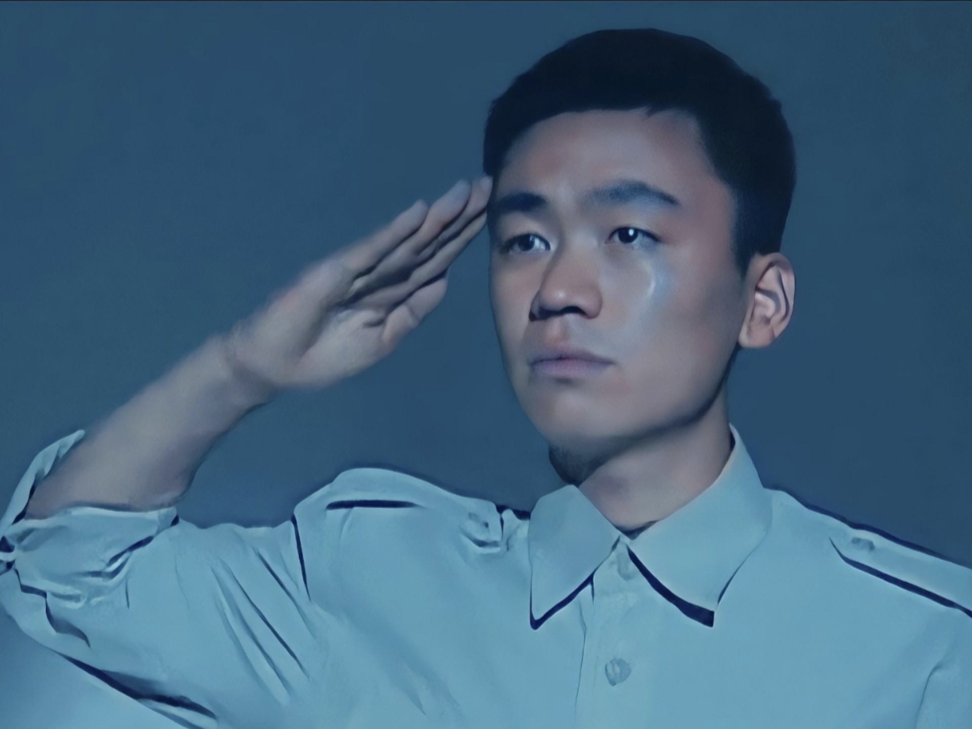 纠察递烟,法力无边!许三多封神的一刻