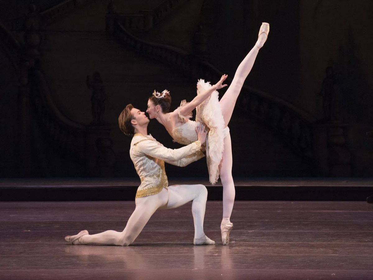 [图]英国皇家芭蕾舞团2014年《睡美人》 The Sleeping Beauty, Lauren Cuthbertson & Matthew Golding