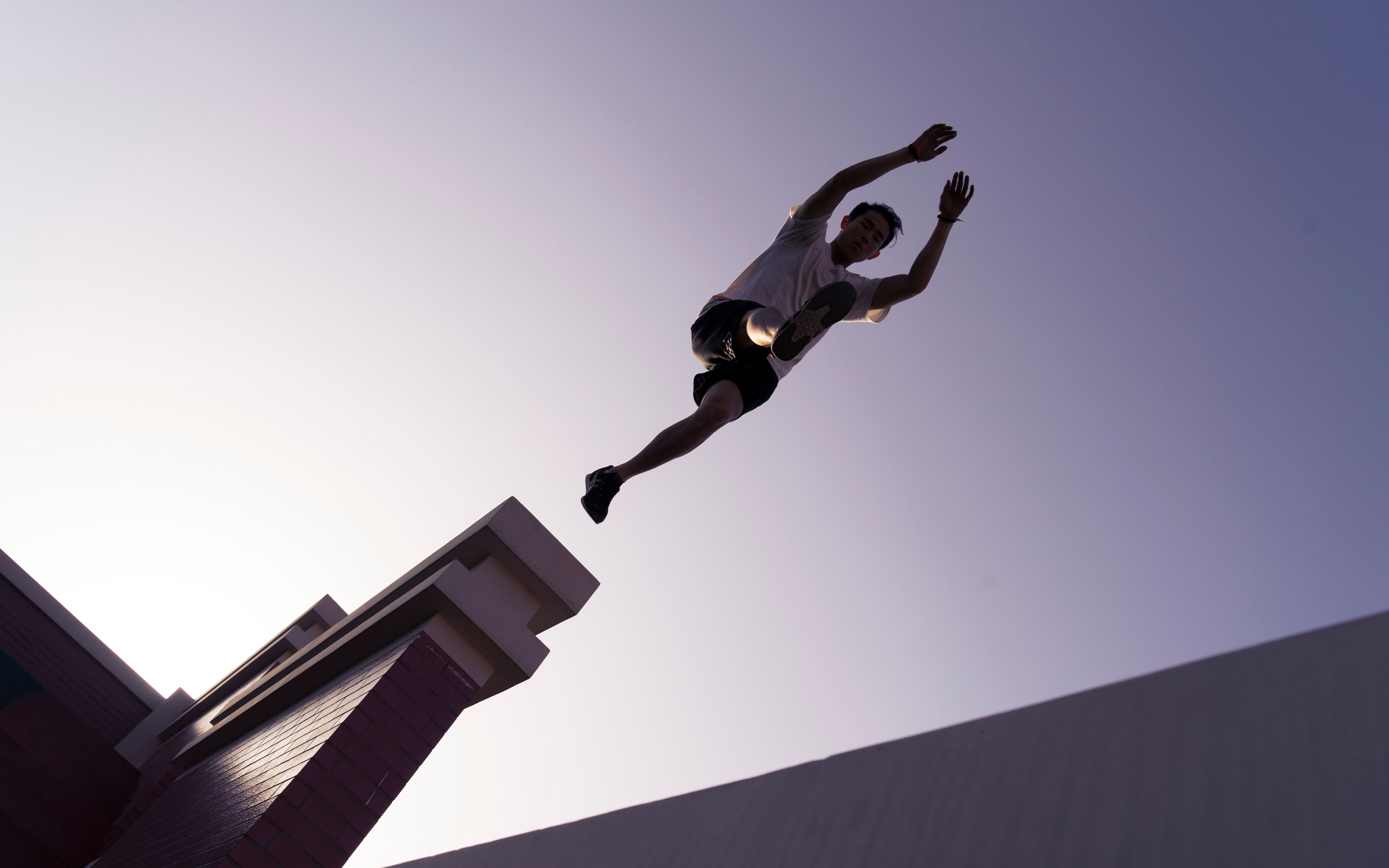 八年跑酷露头,宋扬2018上半年欢乐自剪辑_哔哩哔哩 (゜-゜)つロ 干杯