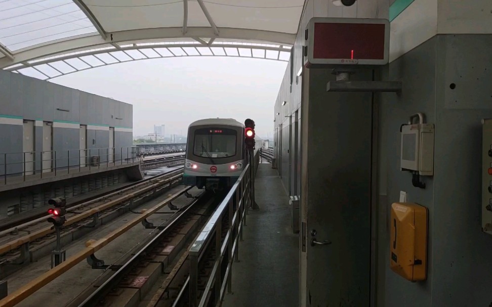 活动  上海地铁16号线16a02型列车(抹茶二世)16048号车滴水湖方向离开