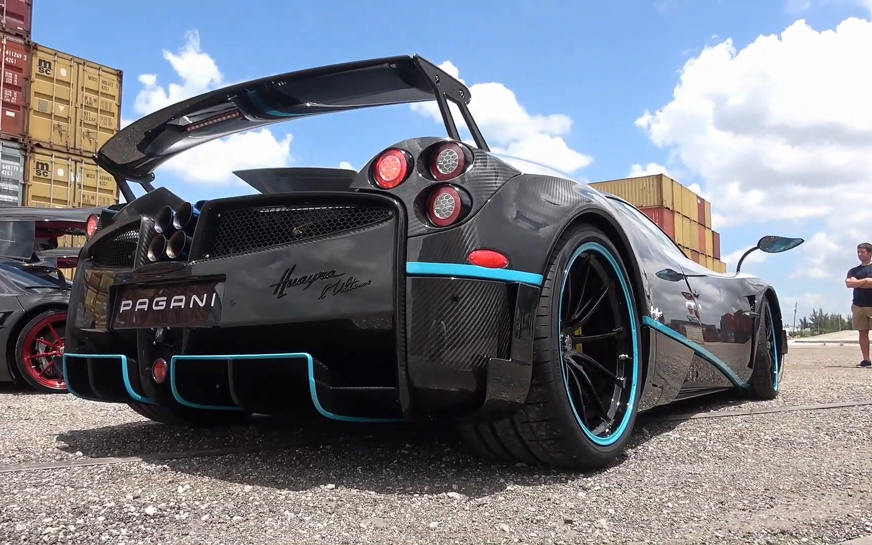 『超跑』帕加尼huayra lultimo 外观展示_哔哩哔哩 (゜-゜)つロ 干杯