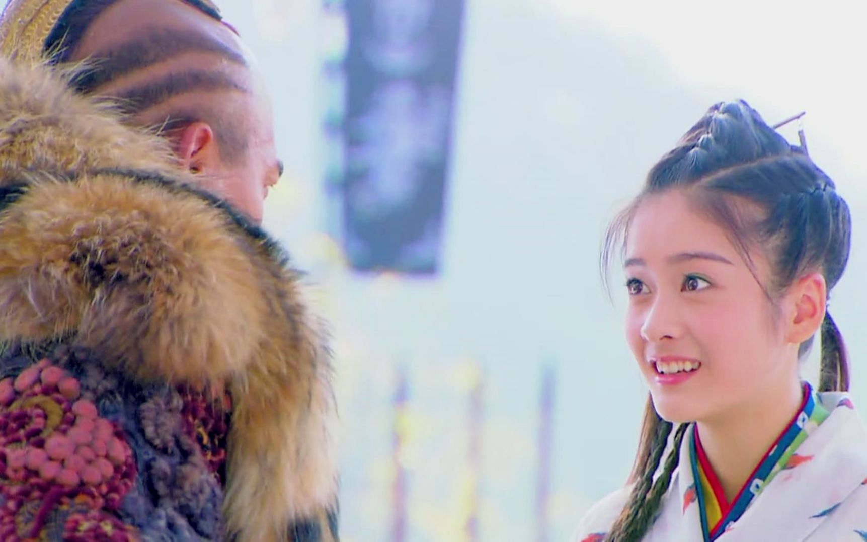 神雕:金轮只是第一次见郭襄,为何要收她为徒?你看他发现了什么