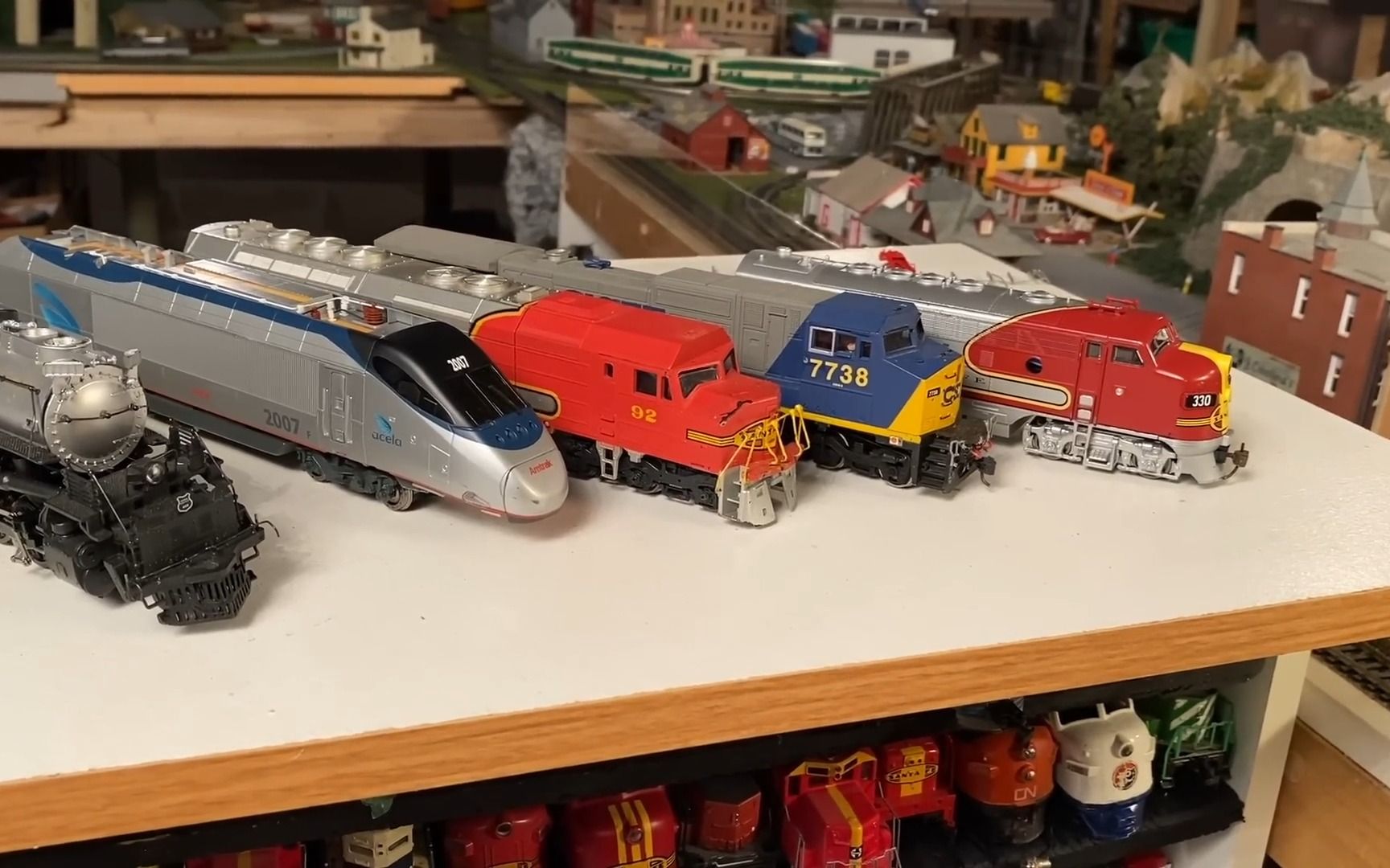 【转】ebay二手火车模型开箱 Big Boy, Acela, CSX Dash 840 & Santa Fe Super Chief哔哩哔哩bilibili