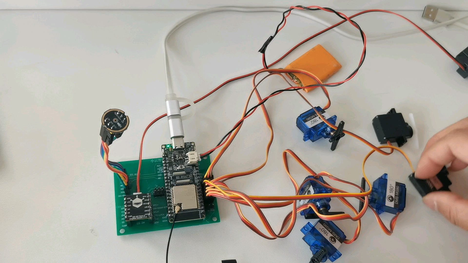 小智ai四足机器人(最后有彩蛋)